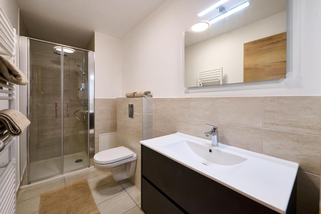 Le Pommier - Appt Avec Jardin Partage Apartment Puberg ภายนอก รูปภาพ